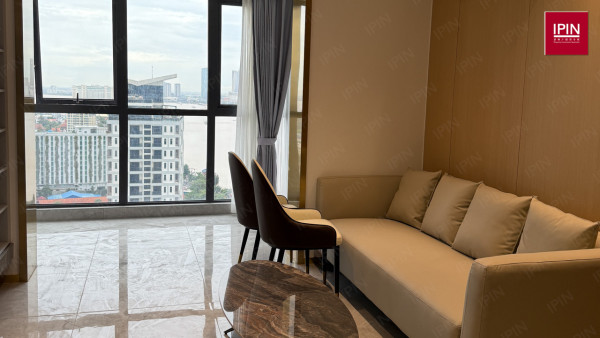 Urgent Rent: Condo for rent below market price 1,800$/month at Chroy Changvar District, Phnom Penh.