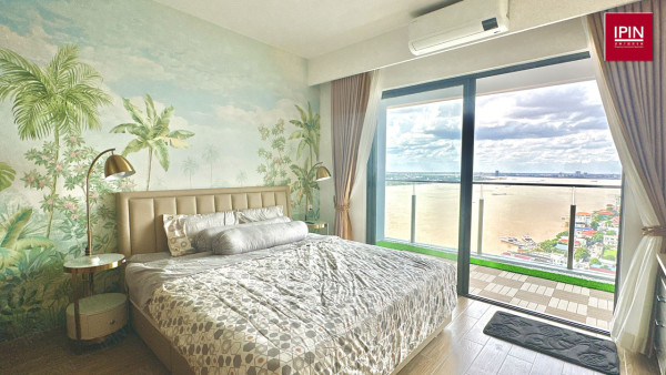 Urgent Rent: Condo for rent below market price 550$/month at Chroy Changvar, Phnom Penh.